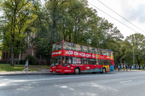 Riga: 27-Stop Hop-On Hop-Off Bus Ticket with Audio Guide