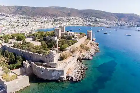 De Kos: excursão de ônibus oriental em Bodrum com balsa e embarque de ida e volta