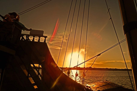 St. Augustine: Crociera tropicale al tramonto Black Raven