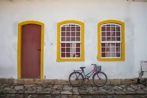 Paraty: Excursão guiada a pé pelo centro histórico com serviço de busca