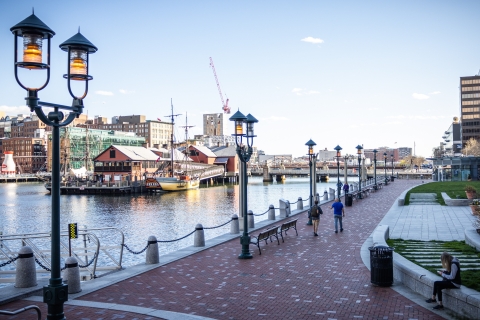 Boston: Marisco, Historia y Lugares DestacadosExcursión de un día a Boston: Marisco, Historia y Aventura Destacada