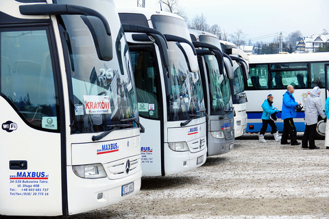 Depuis Cracovie : Transfert en bus vers/depuis ZakopaneAller simple de Zakopane à Cracovie