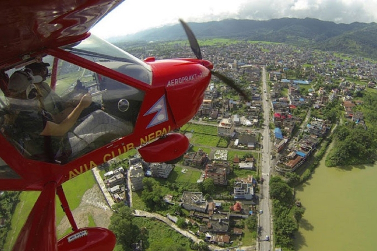 Przygody na niebie: 30-minutowy ultralekki lot nad Pokhara