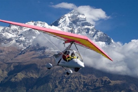 Avonturen in de lucht: 30 minuten ultralicht vliegen over Pokhara