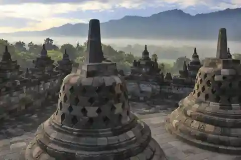 Nascer do sol em Borobudur, Merapi Jeep e Prambanan com taxas de entrada