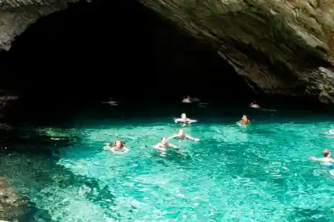 Oludeniz : Excursion en bateau sur 6 îles avec arrêts baignade et déjeuner