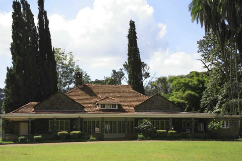 Nairobi: Karen Blixen, Orfanotrofio degli elefanti e Centro delle giraffeNairobi: Karen Blixen, Elephant Orphanage e Giraffe Center