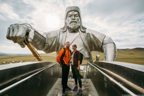 Statue de Gengis Khan Excursion d'une journée Bonus Parc national de TereljVisite d'une journée de la statue de Gengis Khan +Bonus Parc national de Terelj