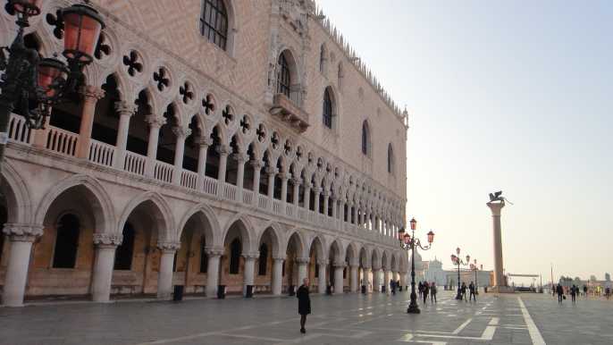 Venice: Doge’s Palace Skip-The-Line Live Guided Tour