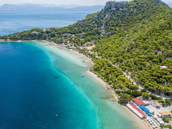 Fra Athen: Loutraki, Vouliagmeni-sjøen og strandbad