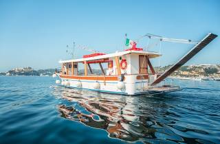 Von Bacoli aus: Glasbodenboottour durch den Unterwasserpark von Baia