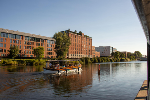 Montreal: Exclusive Electric Boat Tour on Lachine Canal One way - From Old Port to Atwater Market
