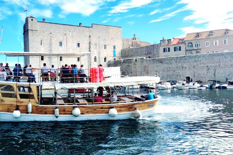 دوبروفنيك: رحلة بحرية بالقارب في جزر إلافيتي مع الغداء والمشروباتدوبروفنيك: رحلة بحرية في جزر إلاف
