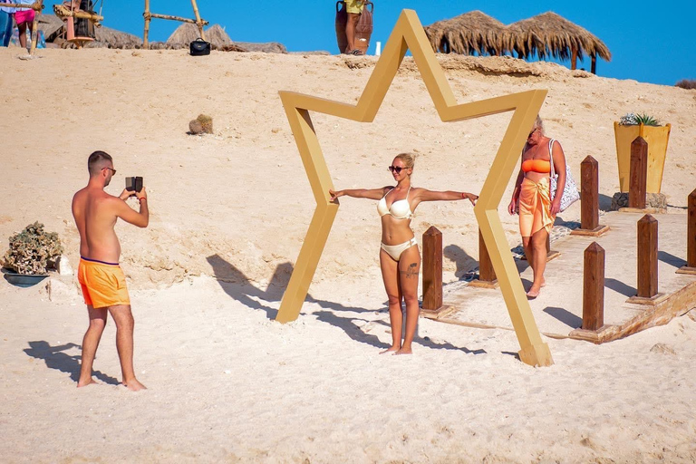 Hurghada : Excursion de plongée en apnée semi-sous-marine sur l'île Paradise