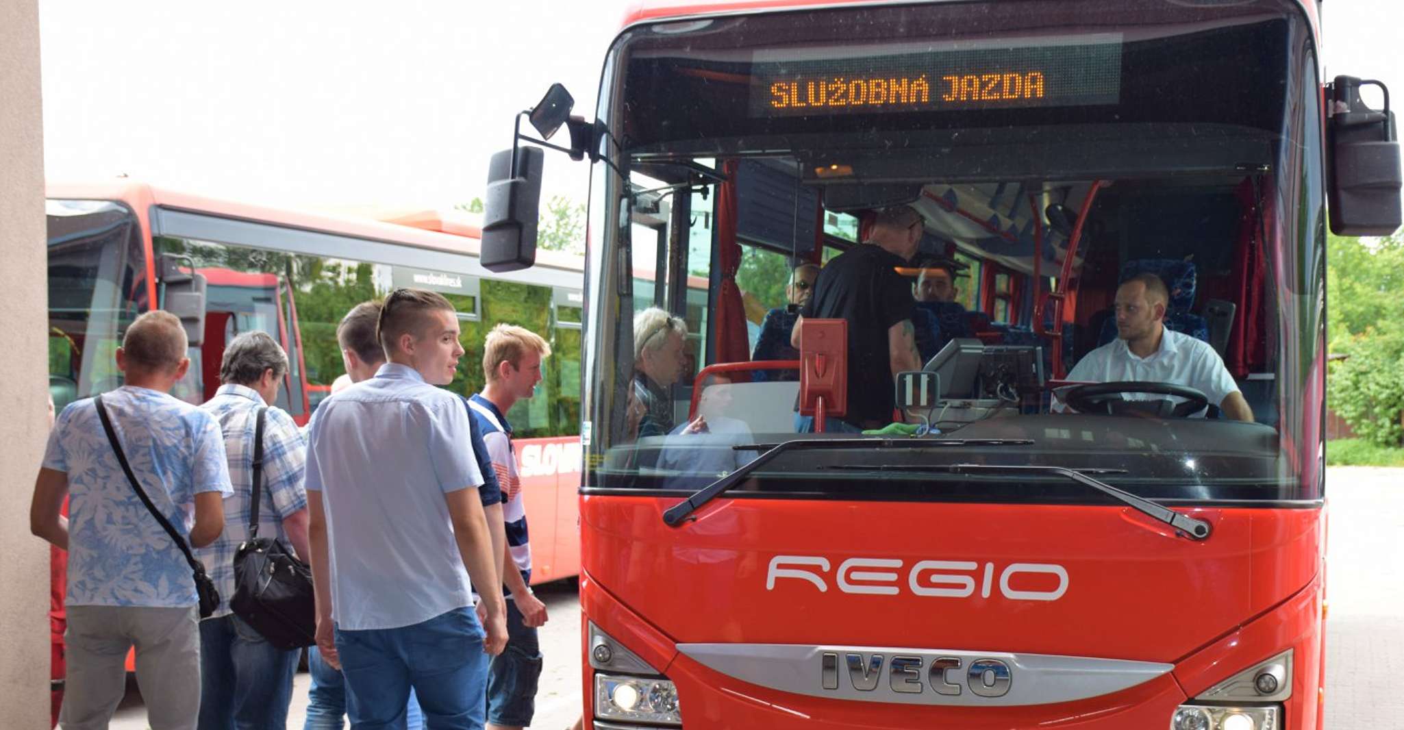 Bratislava, Bus Transfer to/from Vienna - Housity