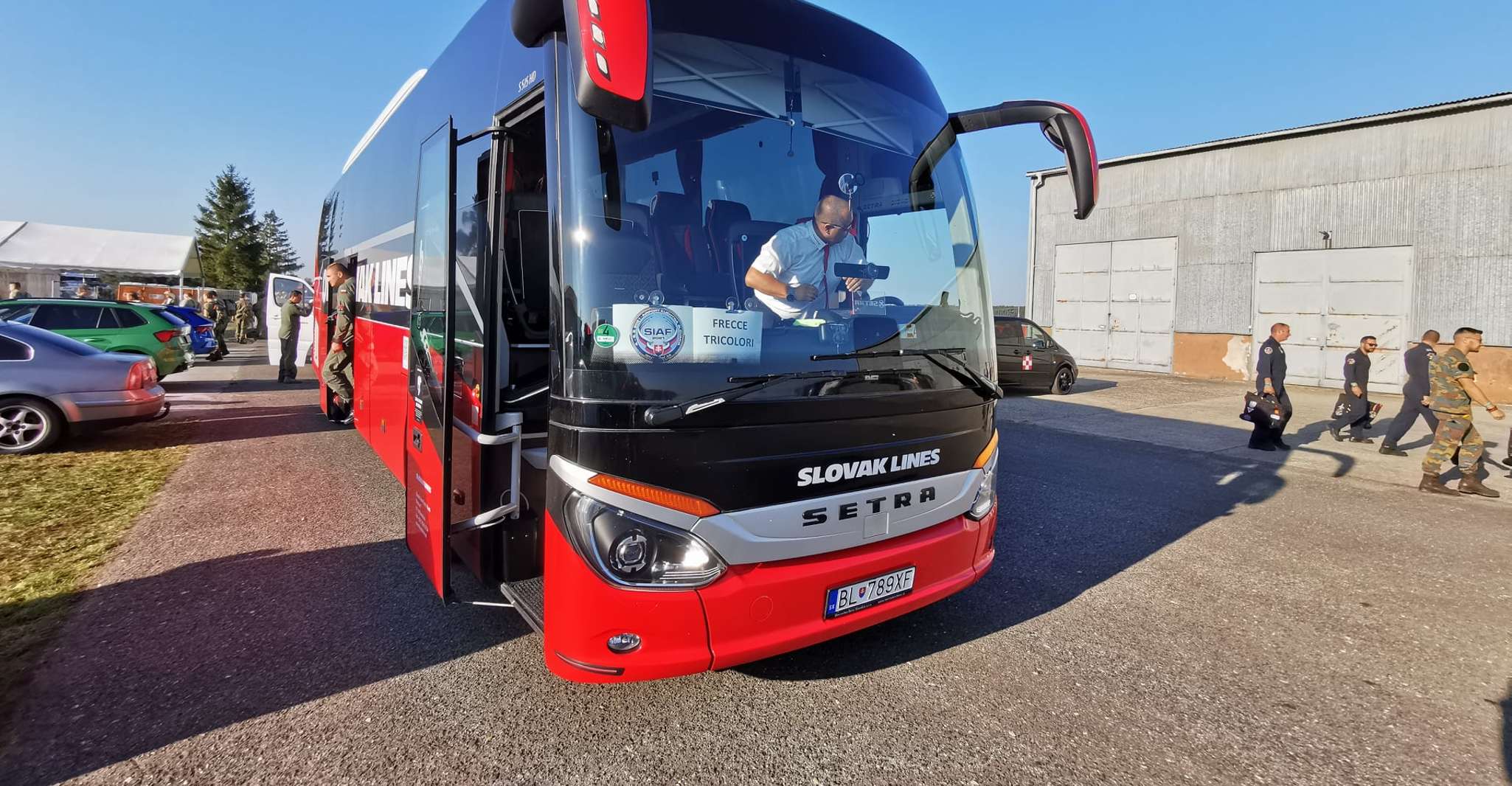 Bratislava, Bus Transfer to/from Vienna - Housity