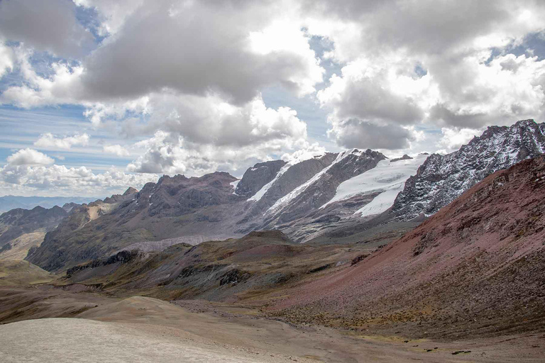 Private lgbt Rainbow Mountain Tour