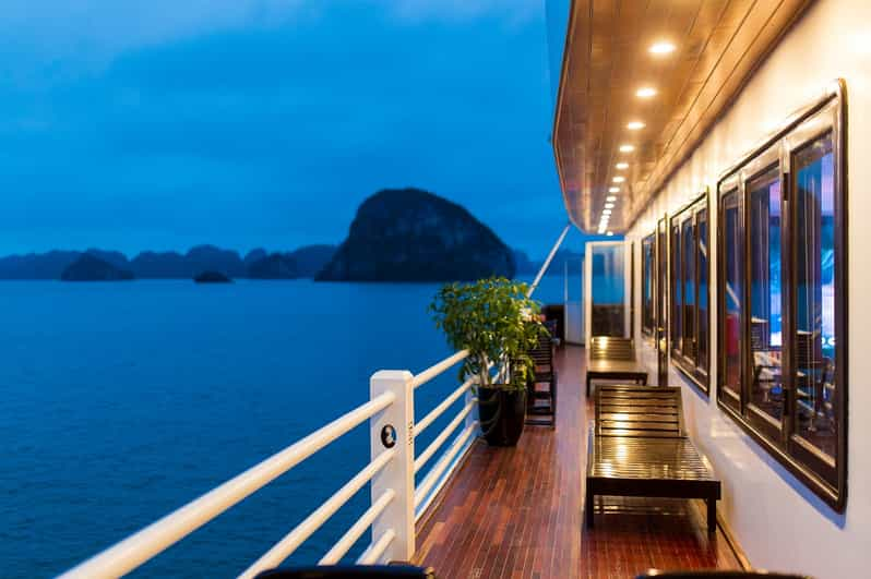 Au départ de Hanoi Croisière de luxe de 2 jours dans la baie d Ha