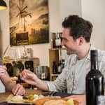 Salisburgo: Degustazione guidata di vino in un'enoteca nascosta