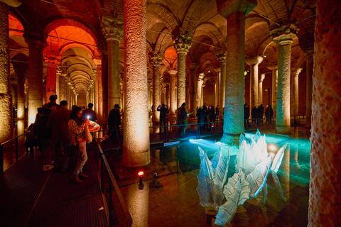 Istanbul: tour a piedi della Cisterna Basilica con biglietto d&#039;ingresso