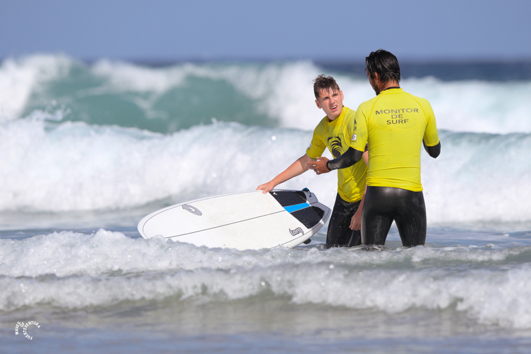 Learn surfing in the south of Fuerteventura You want to surf? Learn it with us! - South of Fuerteventura