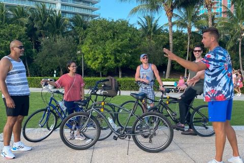 Tour in bici di Miami Beach tra storia, Art Déco, crimine e scandali
