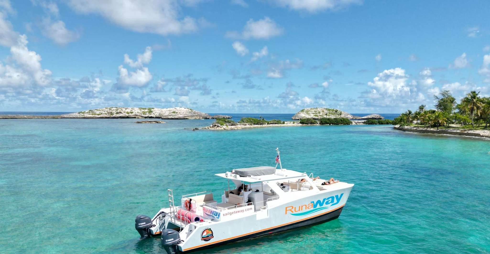 Fajardo, Icacos Power Boat Trip with Snorkel, Lunch & Drinks - Hizvo