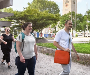 Stuttgart: entertaining guided tour to old town highlights