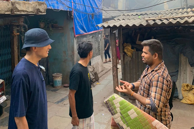 Visita a la barriada de Dharavi