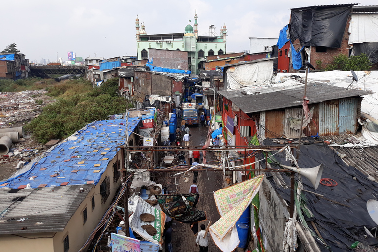 Mumbai: Dharavi Slumvandring med lokal slumboendeVandringstur