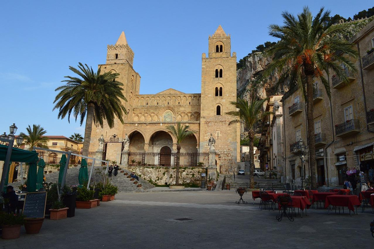Private Day Tour to Palermo and Cefalù from Catania