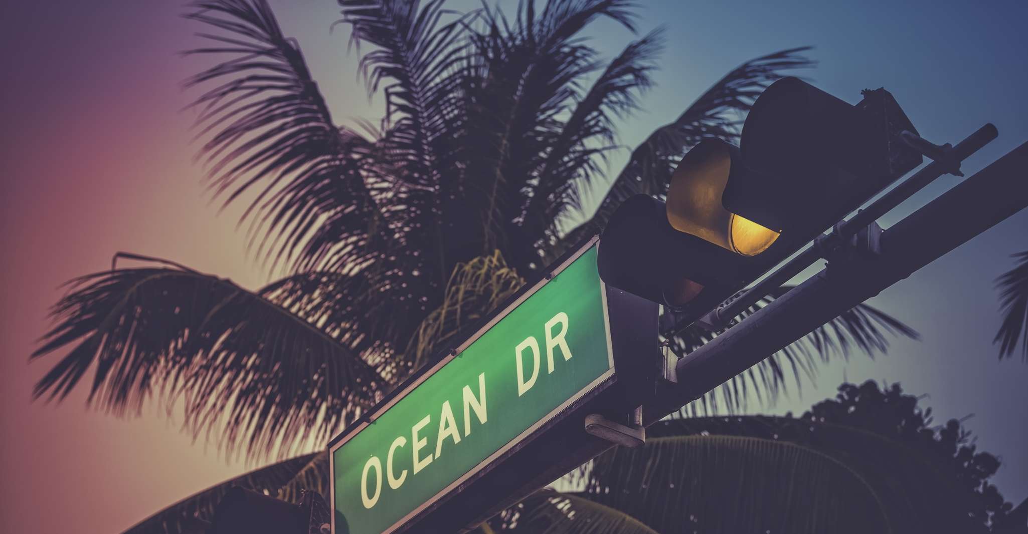 Award-winning Art Deco & History Walking Tour photo 3