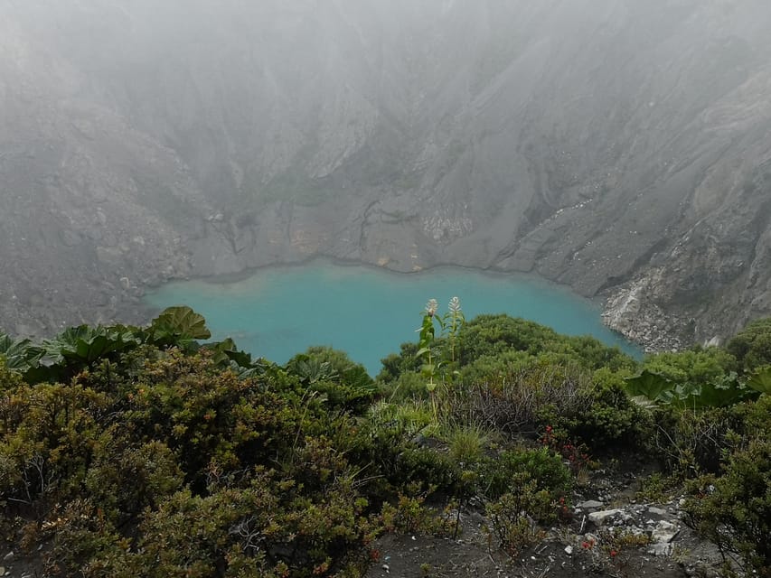 Excursi N De Un D A Al Volc N Iraz Y Al Volc N Turrialba Desde San