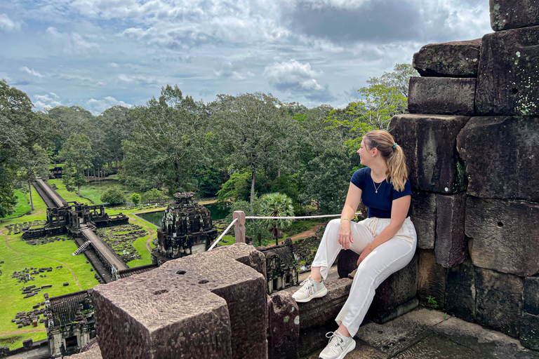 Siem Reap: Angkor Wat Ganztägige Kleingruppentour bei SonnenuntergangSiem Reap: Ganztägige Kleingruppen-Tour zum Sonnenuntergang