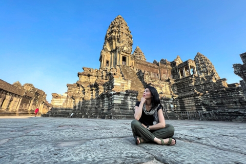 Siem Reap : Angkor Wat - Excursion d'une journée au coucher du soleil en petit groupeSiem Reap : Journée entière en petit groupe au coucher du soleil