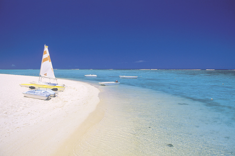 Mauritius: wodospad Ile Aux Cerfs, lunch i nurkowanie z rurką