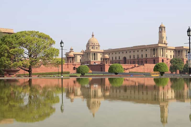 New Delhi: Private Full-Day City Tour with Transportation