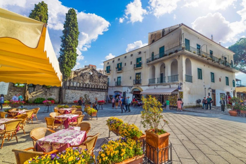 Z Neapolu: Pompeje, wybrzeże Amalfi i prywatna wycieczka do Positano