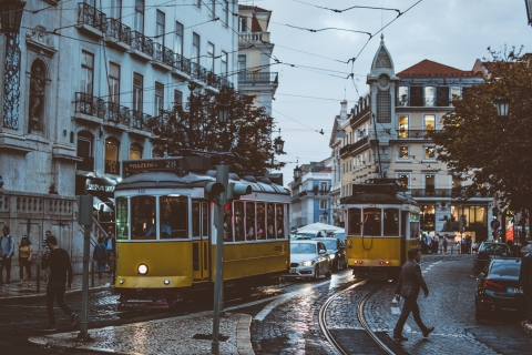 Ruedas Sin Esfuerzo Experiencia de Traslado Oporto-LisboaRuedas sin esfuerzo Experiencia perfecta de traslado en coche