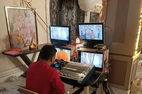 Mumbai: Bollywood Studio Guided Tour with Tickets