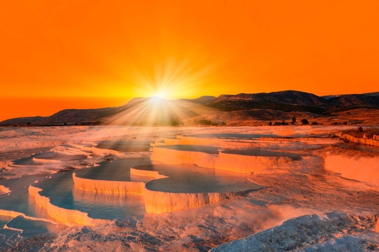 From Izmir: Full-Day Pamukkale Tour with Lunch