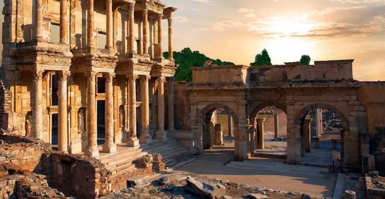 Iš Izmiro: Efesas Dienos išvyka su gidu, pervežimu ir pietumis