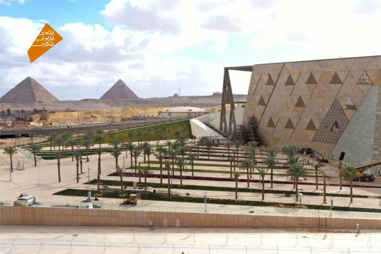 Il Cairo: Tour del Grande Museo Egizio, delle Piramidi di Giza e della SfingeCairo: Grande Museo Egizio, piramidi di Giza e tour della Sfinge