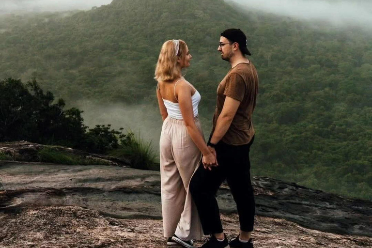 Kandy: Dambulla, Sigiriya, and Village Safari Day Tour