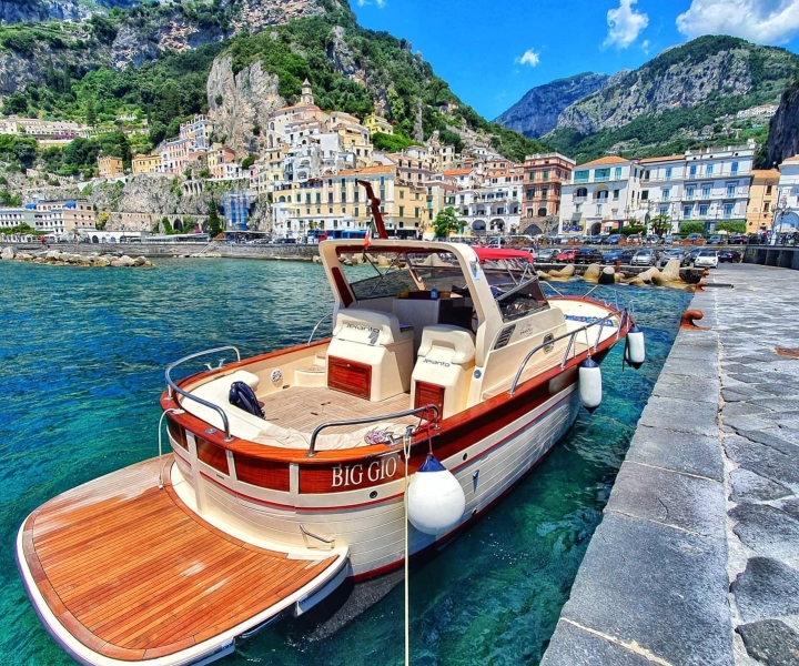 Von Sorrento aus: Positano und Amalfi Bootsfahrt mit Transfer