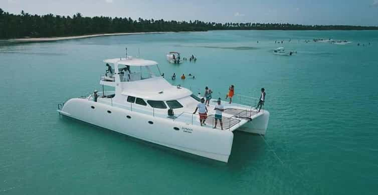 saona island private catamaran