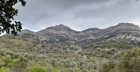 Naxos: Countryside Hike to 5 Villages & Byzantine Churches