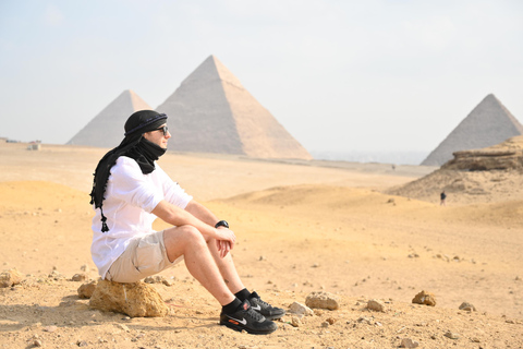 Hurghada: Giza Pyramids, Sphinx, Museum & Old Souq Day Trip Shared Tour with Lunch & Entrance Tickets