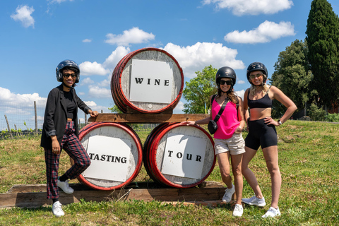 Toscane per Vespa dagvullende tour naar de Chianti wijnstreekDubbele Vespa-tour in het Engels