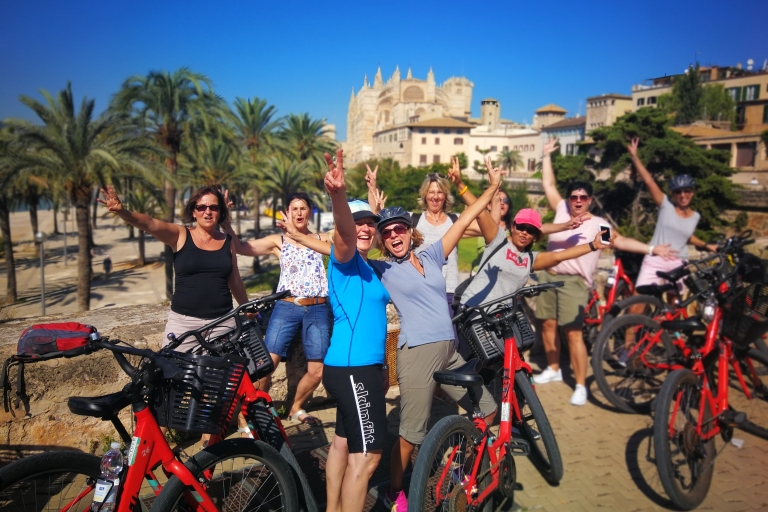 Palma Bicycle Tour with tapas